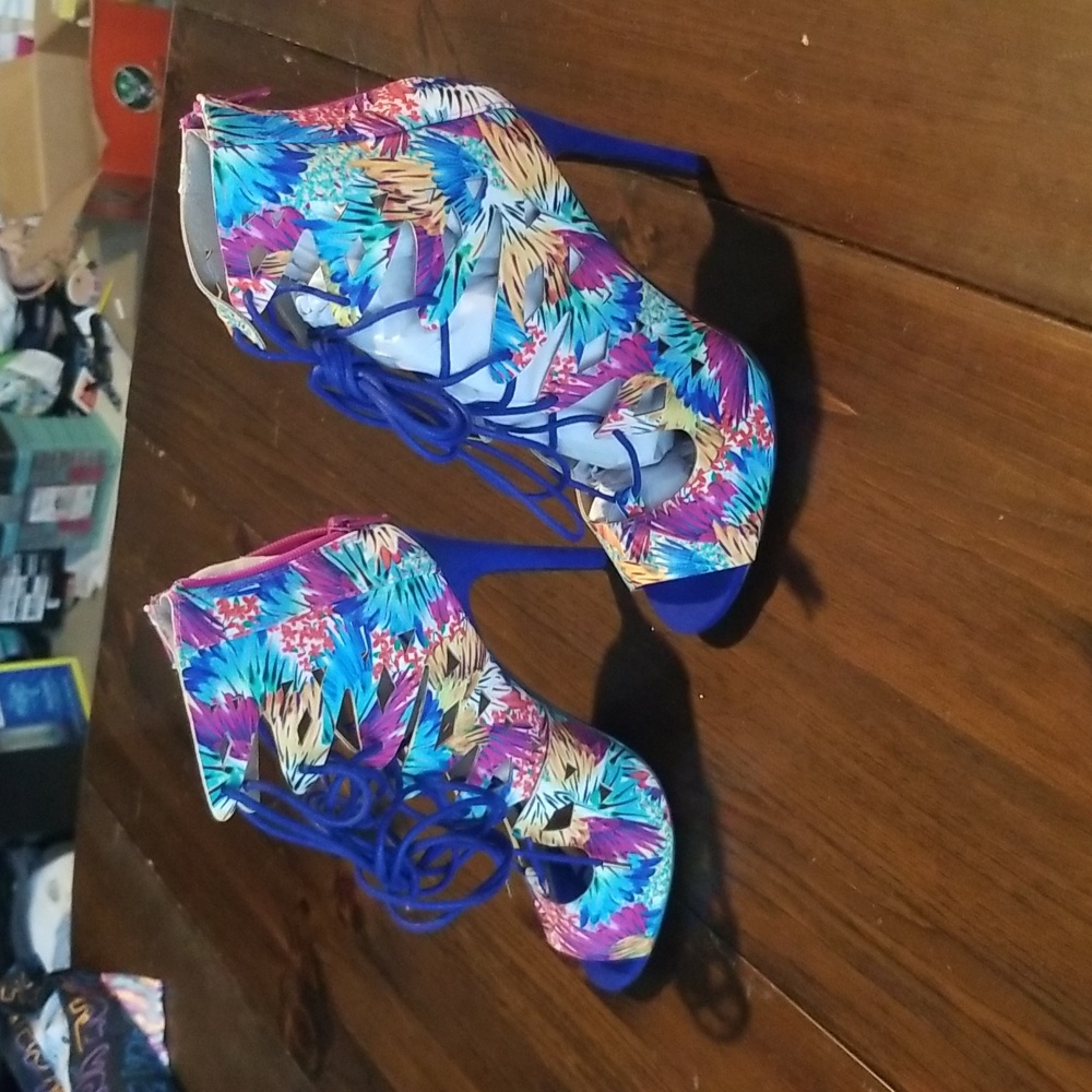 Qupid Abstract Multi Colored Gladiator Heels - image 5